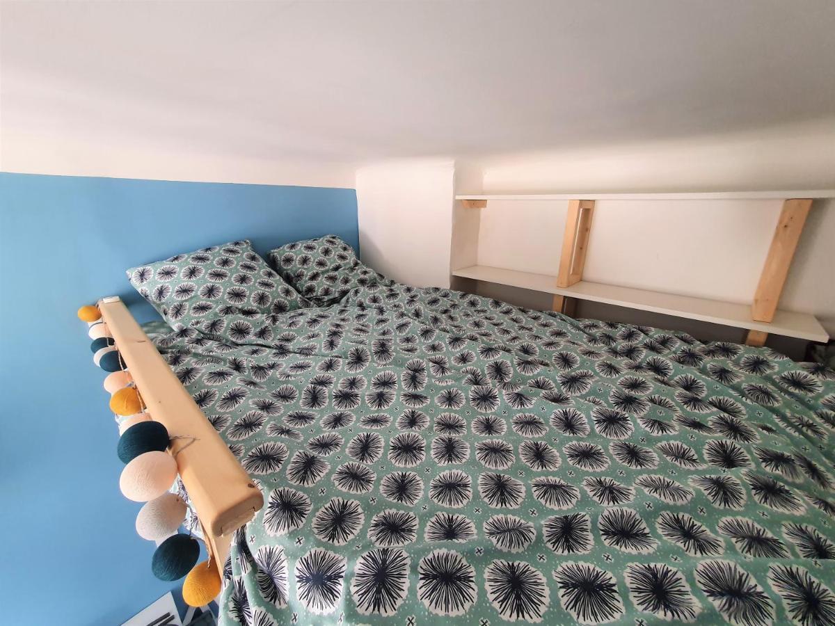 Studio Mezzanine Au Coeur De Lodi /baille Apartamento Marselha