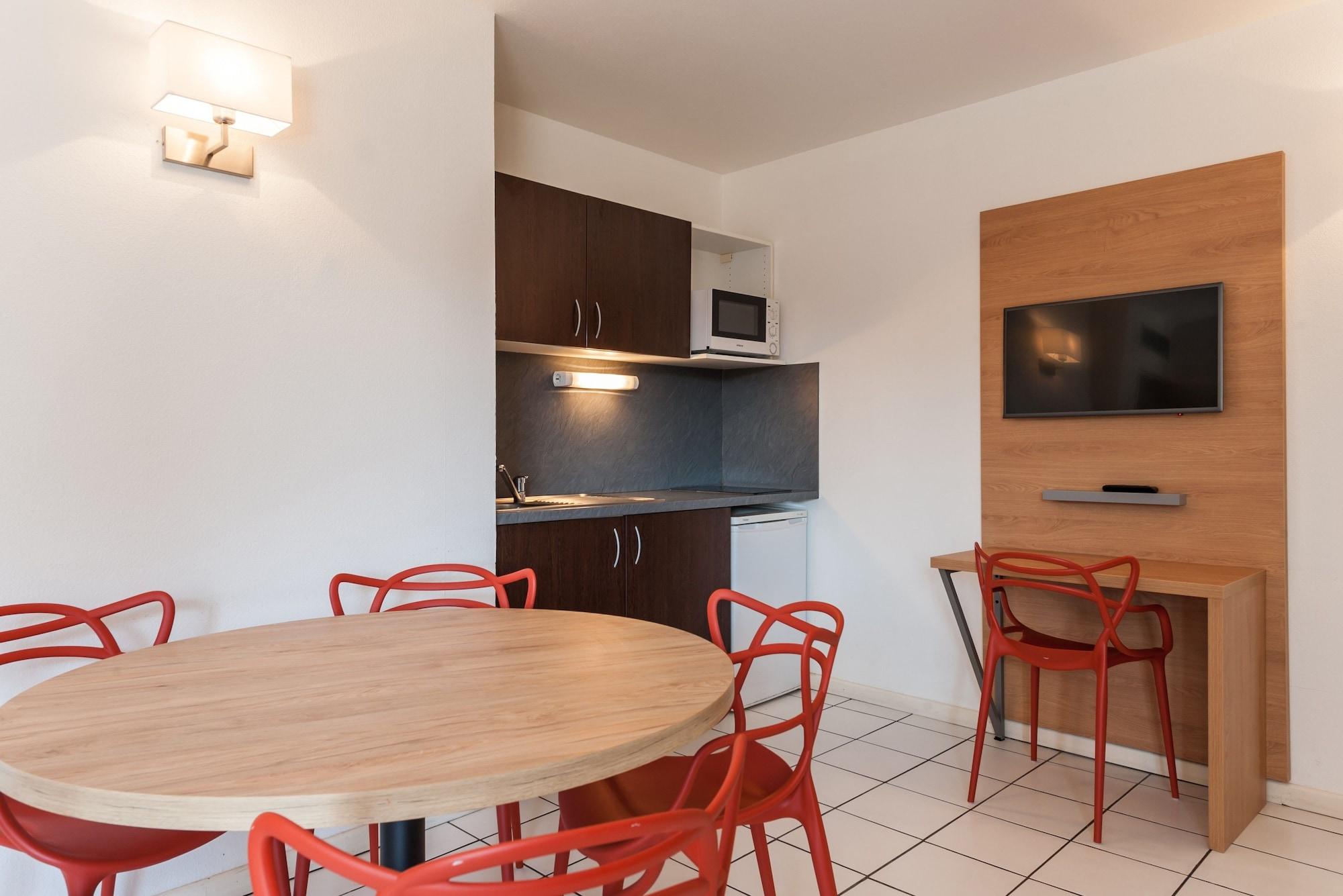 Aparthotel Residhotel Le Grand Prado 3*