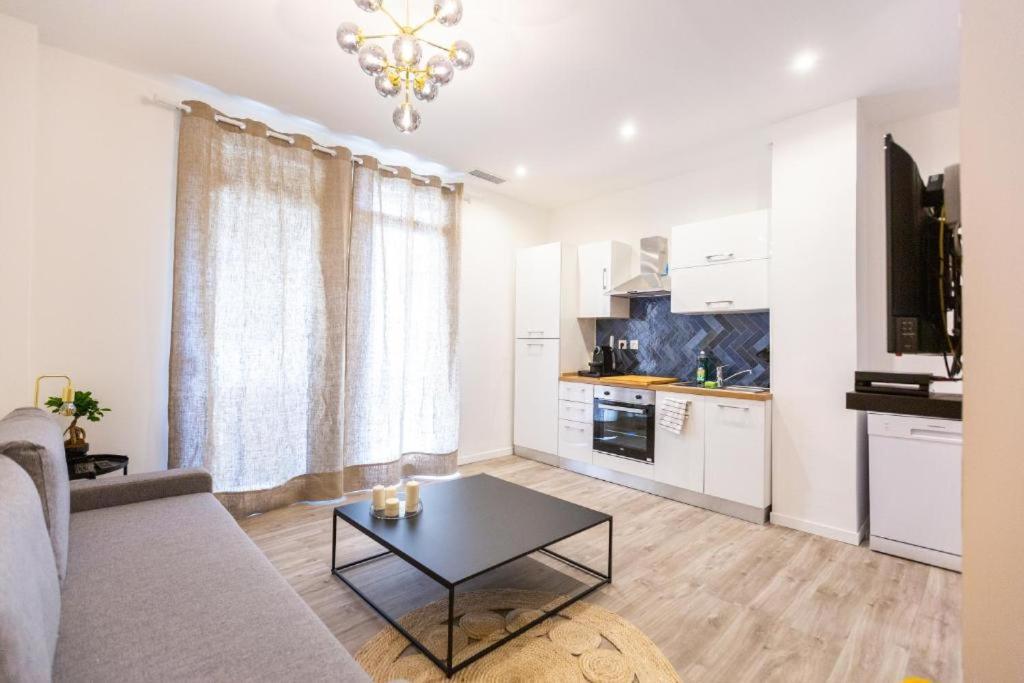 Appartement Gare St Charles - Vieux Port - T4 D'exception