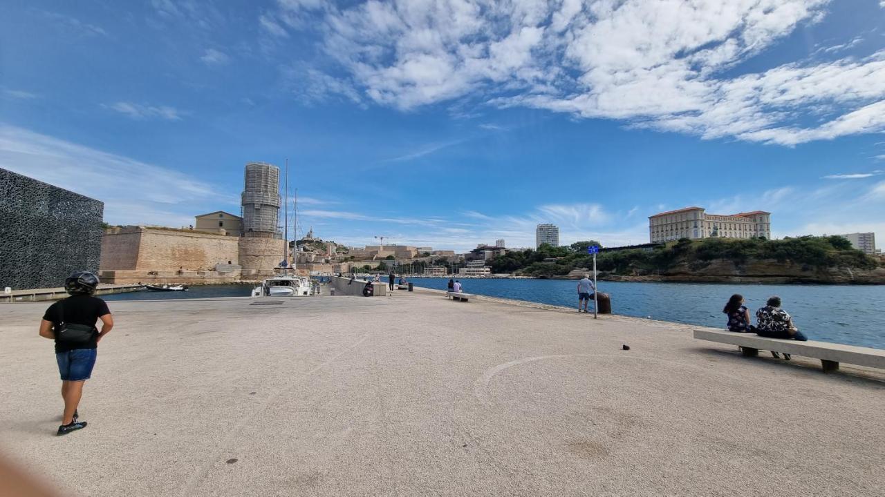T2 La Joliette Sur Notre Dame Marsella