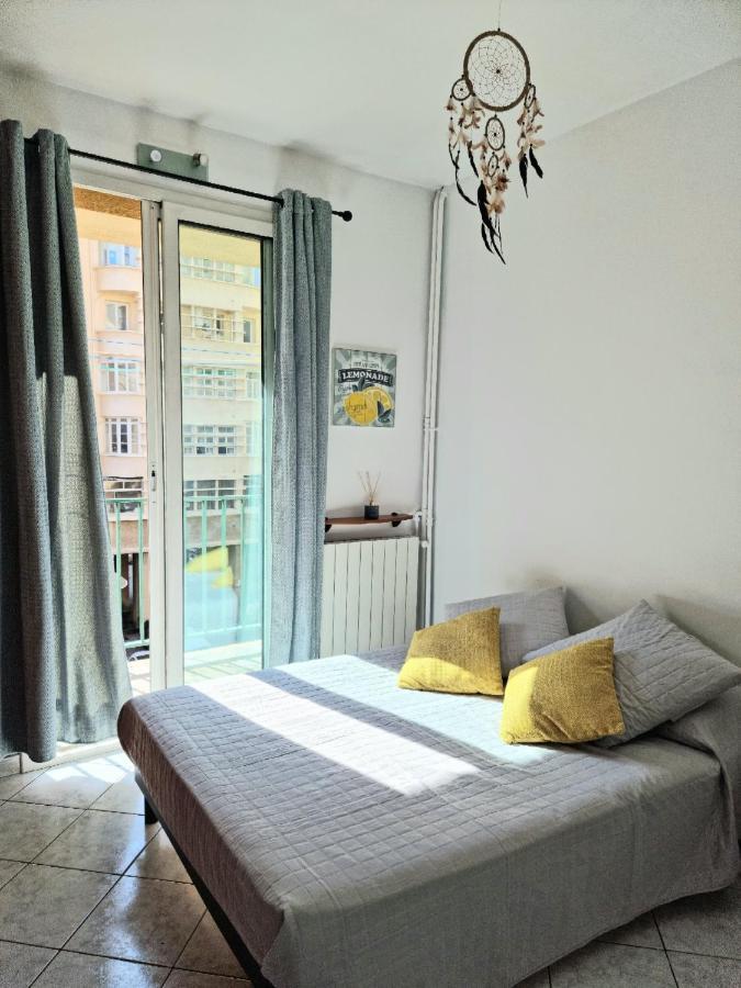 La Caisserie Vieux-port / Une Chambre Et Balcon