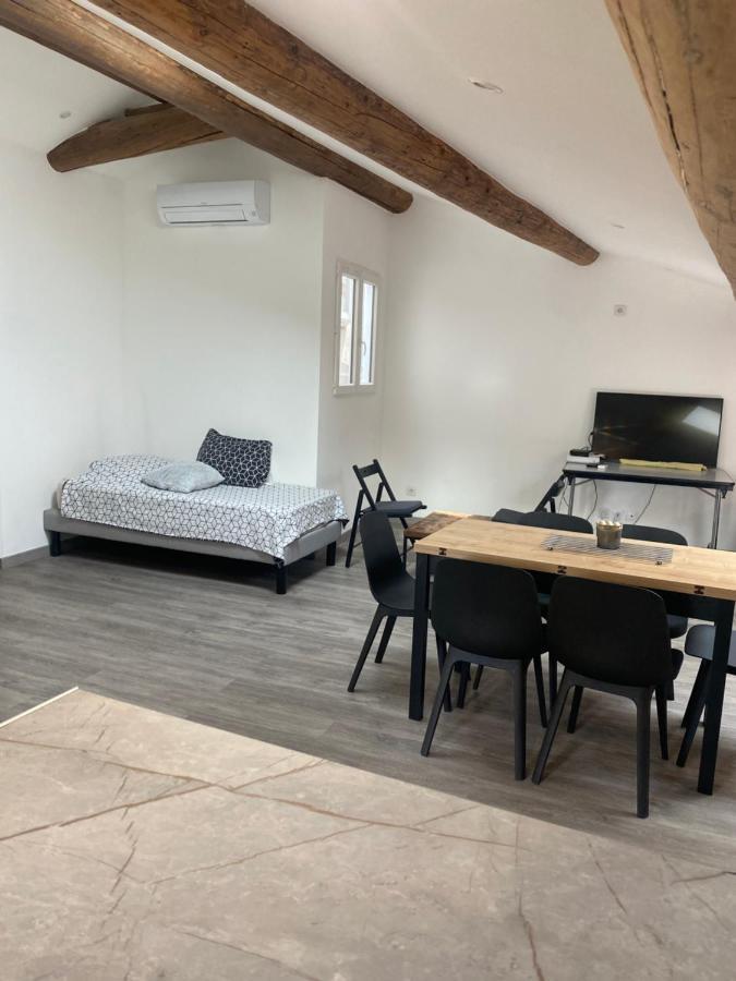 Khayyour Apartamento