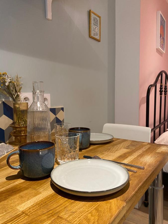 Lovely Studio Under The Roof -le Panier