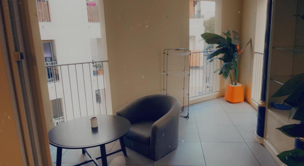 Apartment Chic