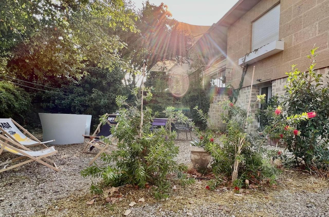 Domaine Les Petits Champs: Les Penates Holiday home Marseille