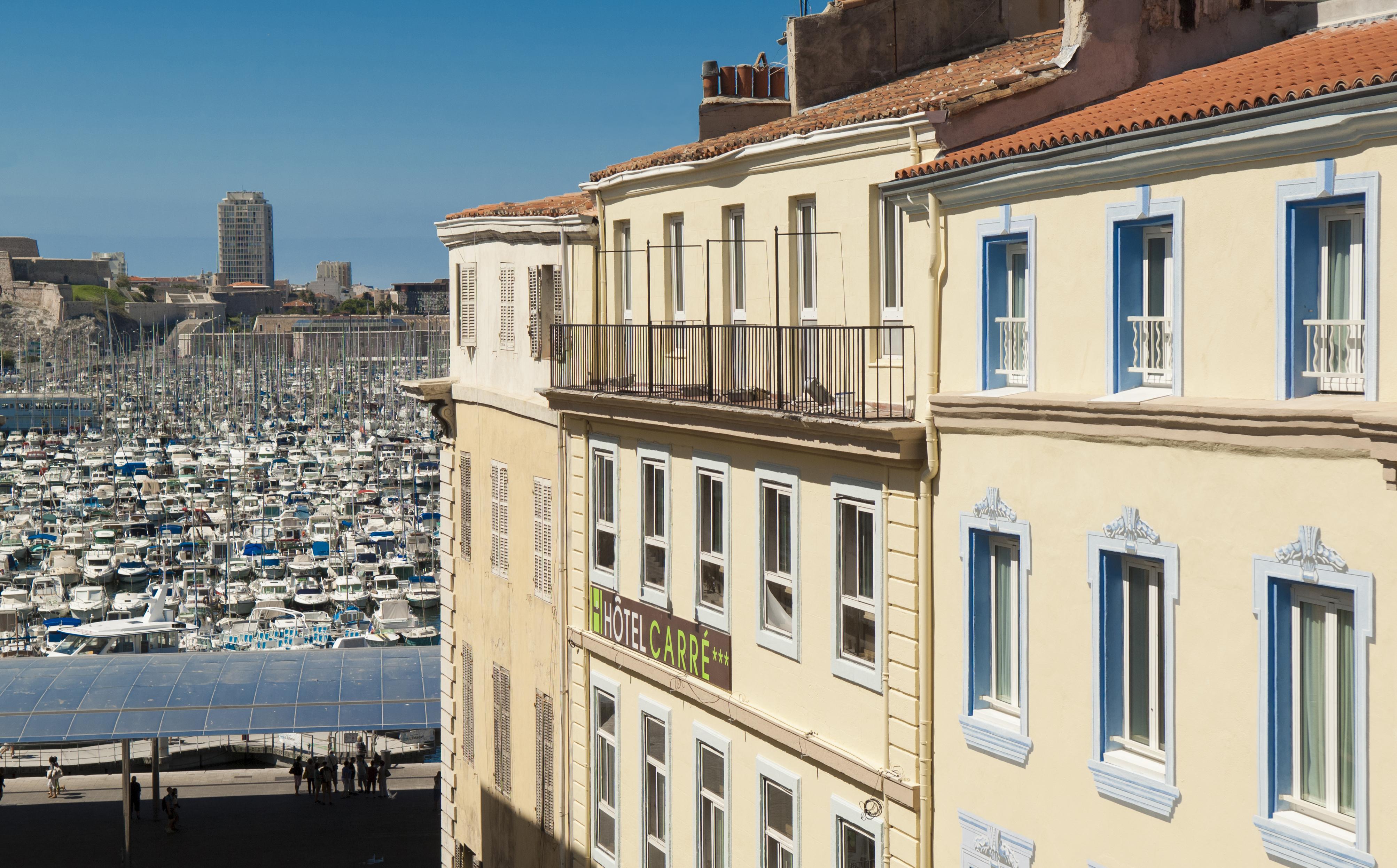 Carre Vieux Port 3*
