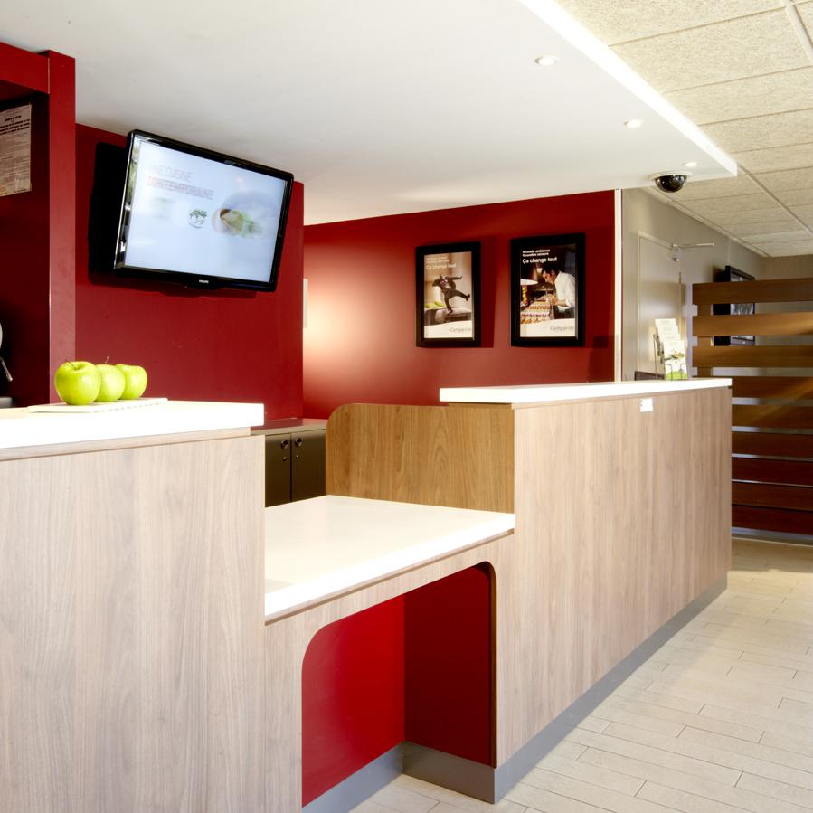 Hotel Campanile Saint Antoine 3*
