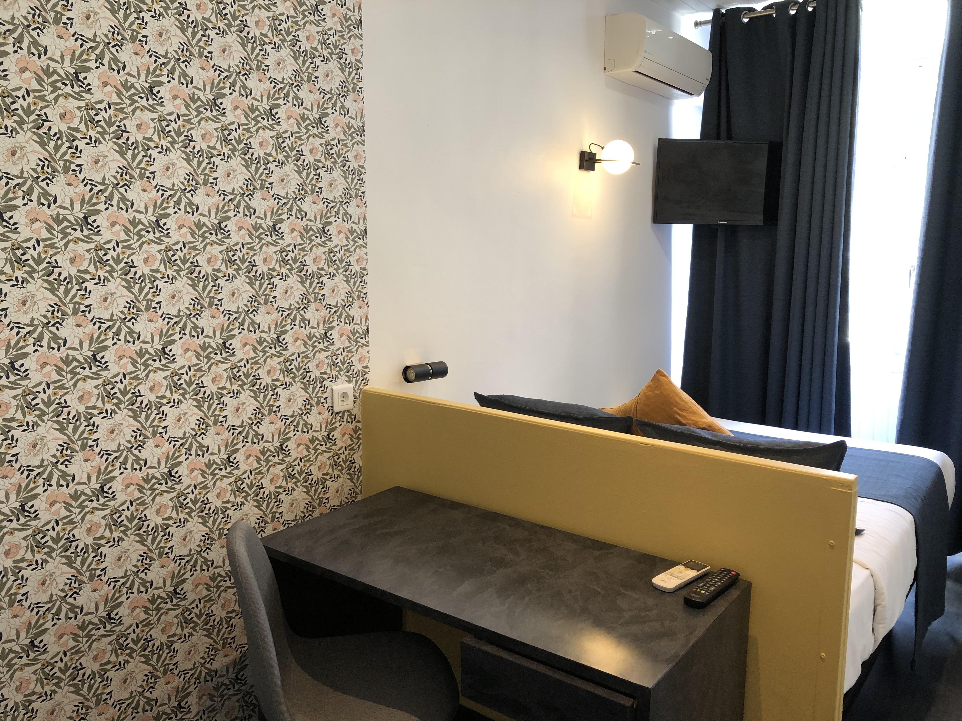 Boutique Azur 2*