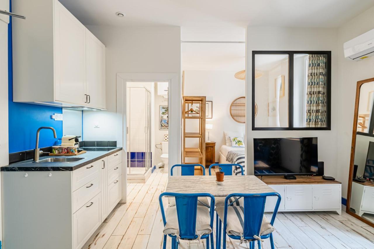 Bleu, 120m Vieux-port Clim Netflix Wifi * Marseille