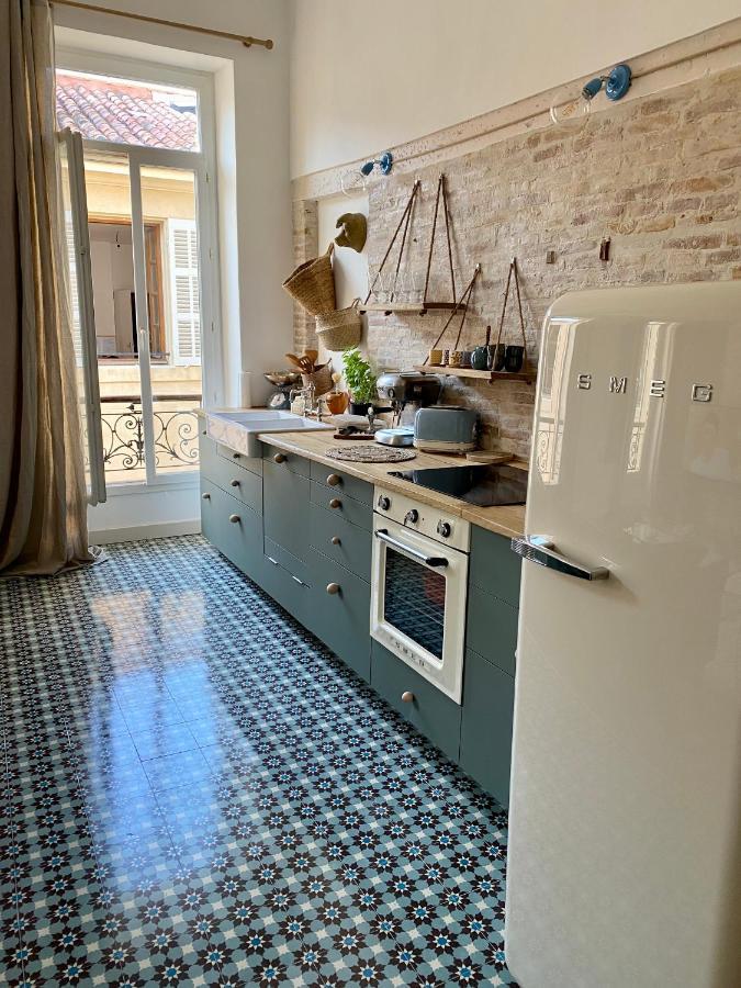 Appartement Haussmannien Rue Piétonne Opéra Marseille