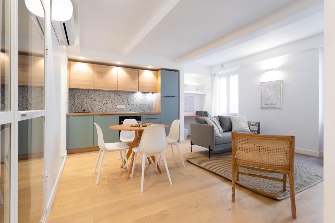 T3 ** Balcon ** Vieux Port ** Centre * Marseille