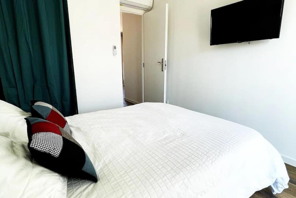 Pepite Pied A Terre Plein Coeur D Endoume * Marseilles