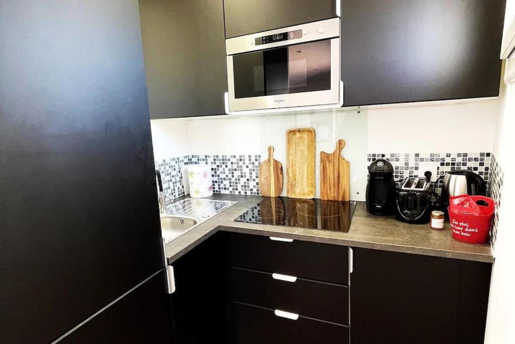 Pepite Pied A Terre Plein Coeur D Endoume Marseilles