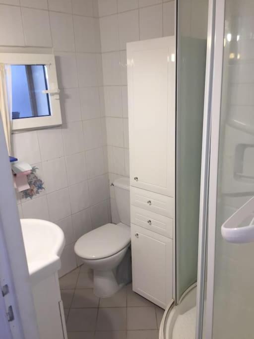 Sidonie : Jardin+jacuzzi En Ete, A 17min A Pied * Marseille