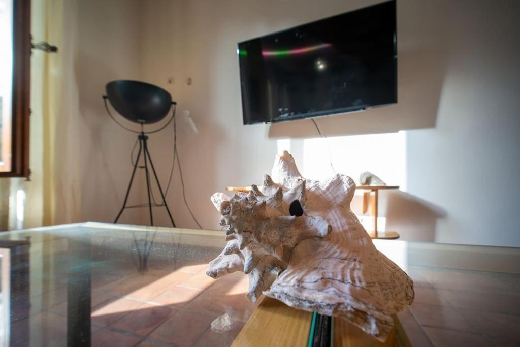 Air-conditioned Loft In The Heart Of The Old Port Apartment *