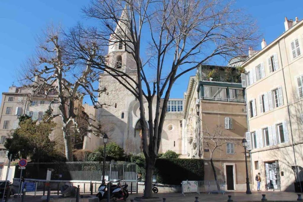 Appartement Le Petit Panier Studio De Charme Marseilles