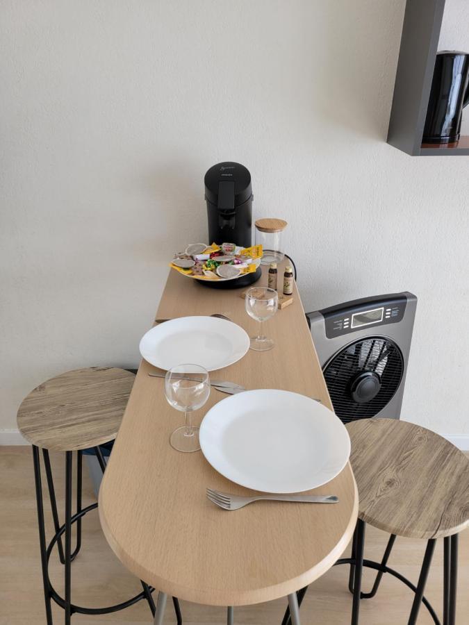 Fully Equipped 5min From The Train Marseilles
