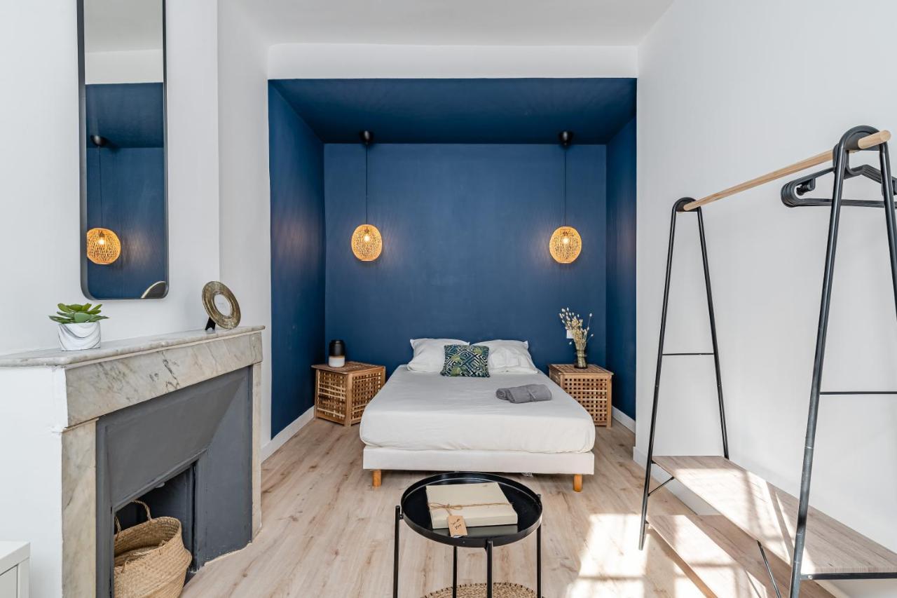 Home: Les Richesses De A Vos Pieds!