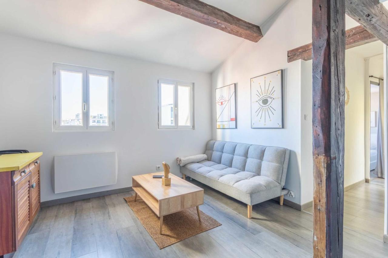 Magnificent 2 - Castellane District *