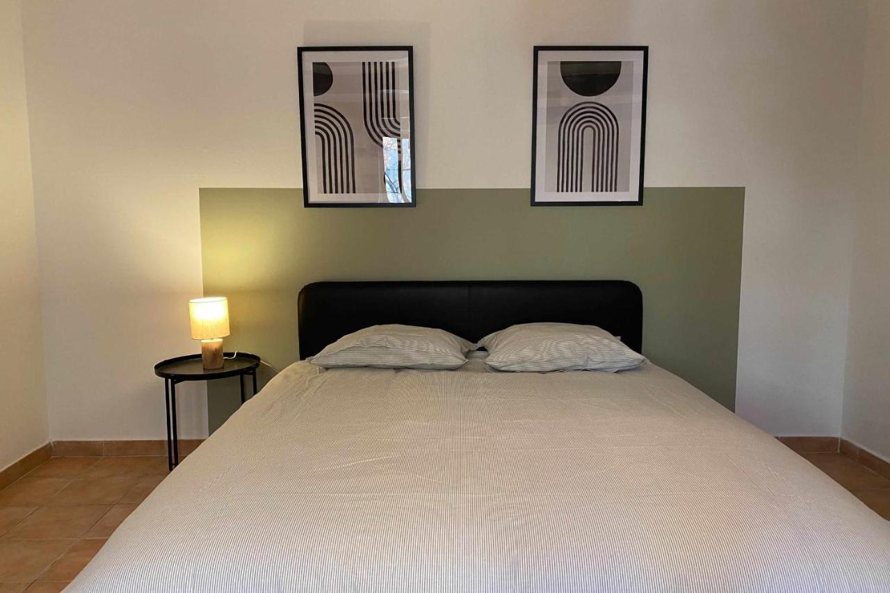 Nest With Sea View In The Heart Of The Panier Marseille