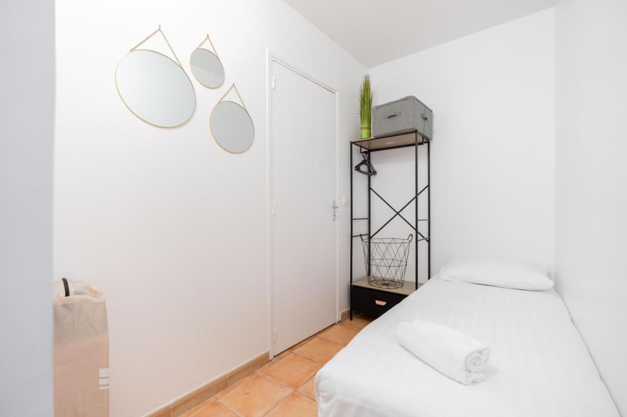 Complexe Les Petits Paniers - 5 - Clim - 16 Pers - Vieux Port Holiday home Marseille