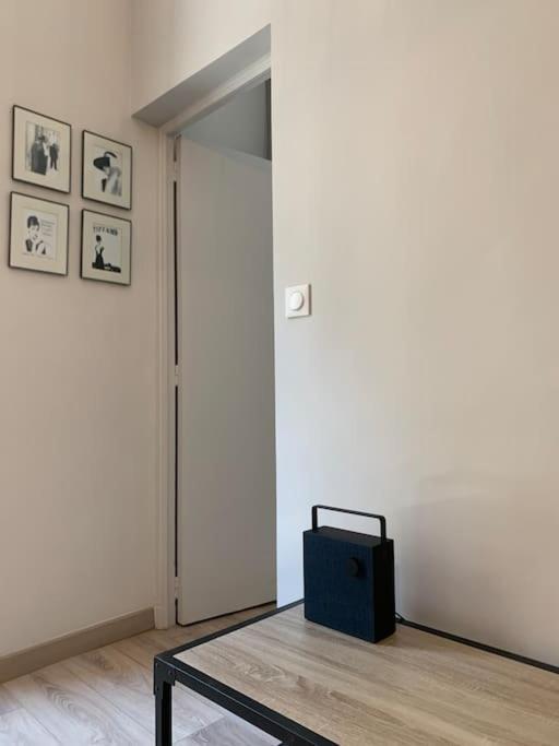 Cosy Joliette, Central, Climatise, 2 Chambres, Wifi, Garage Apartamento *