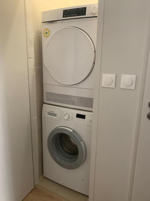 Cosy Joliette, Central, Climatise, 2 Chambres, Wifi, Garage Apartamento