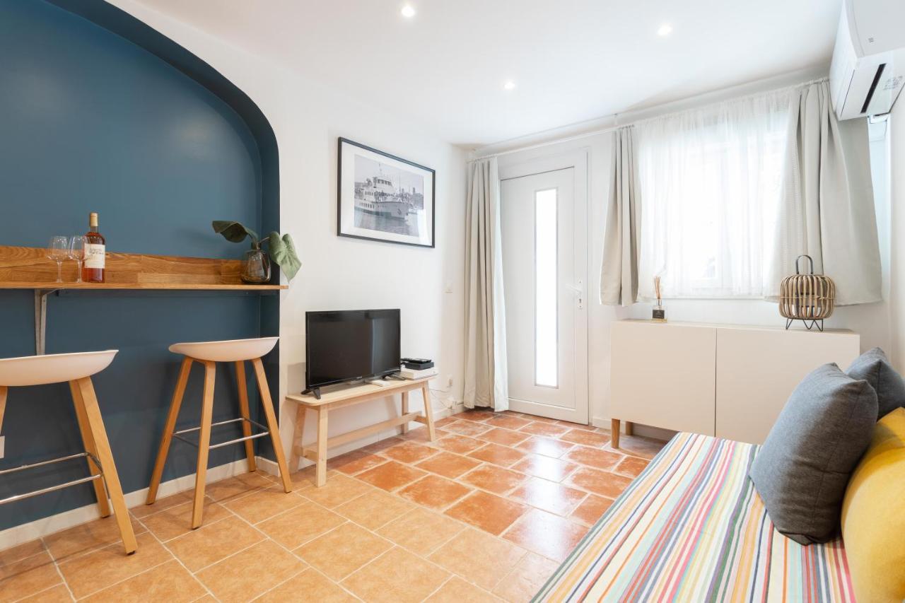 Holiday home Complexe Les Petits Paniers - 5 - Clim - 16 Pers - Vieux Port