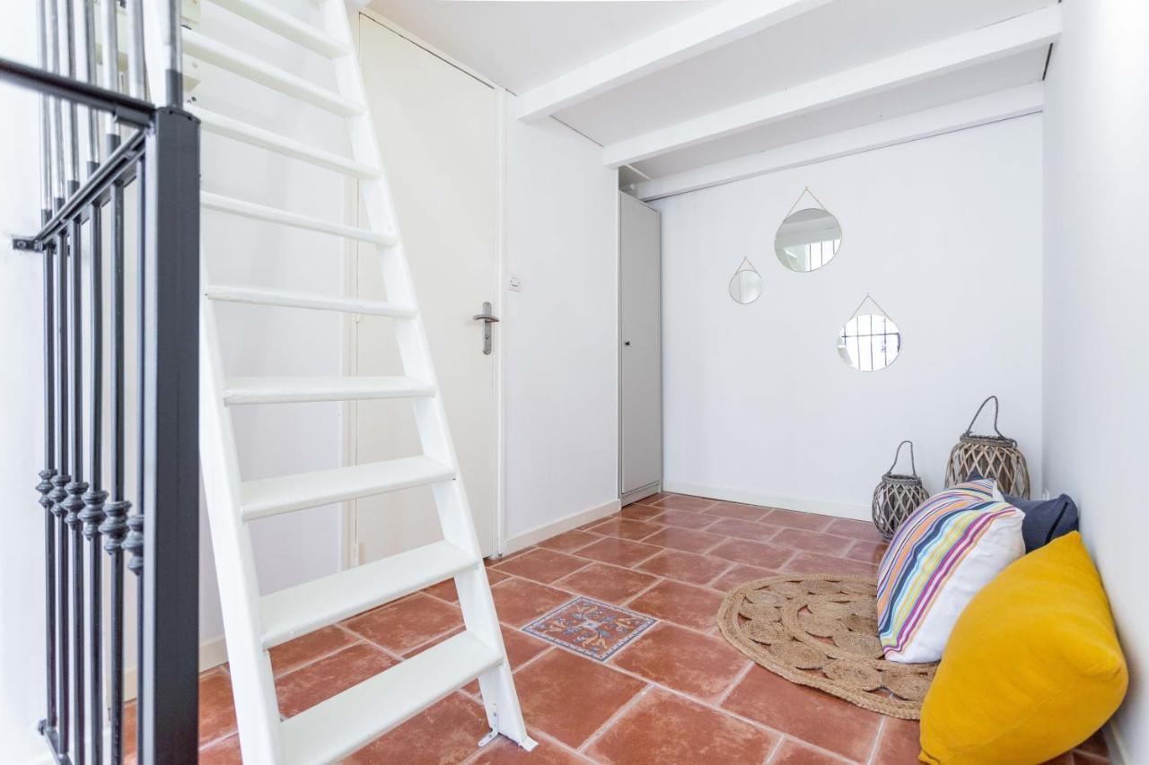 Complexe Les Petits Paniers - 5 - Clim - 16 Pers - Vieux Port Holiday home *