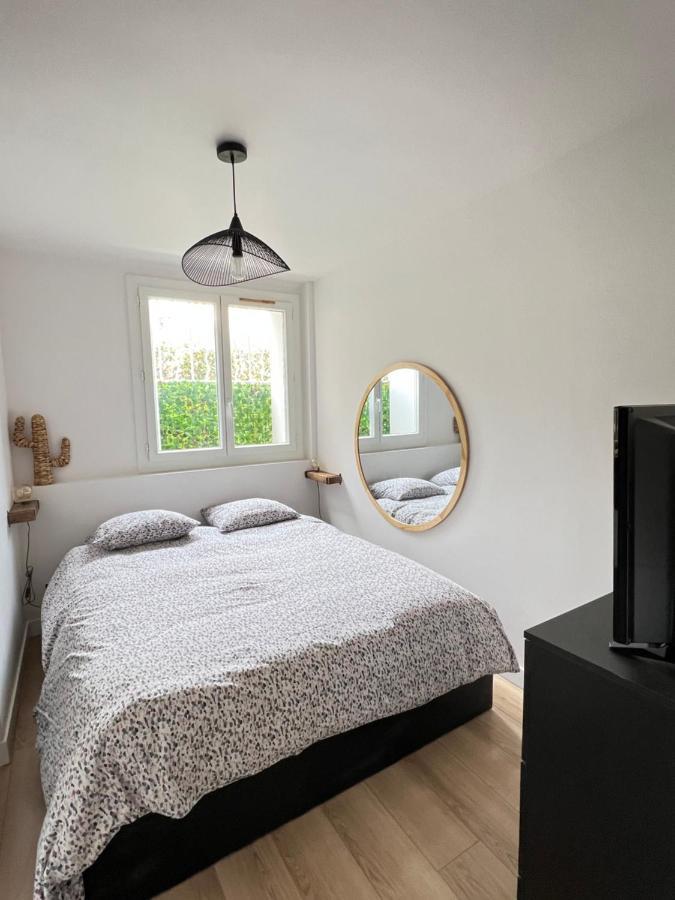 Endoume Notre Dame De La Garde T2 Avec Parking Apartamento Marselha