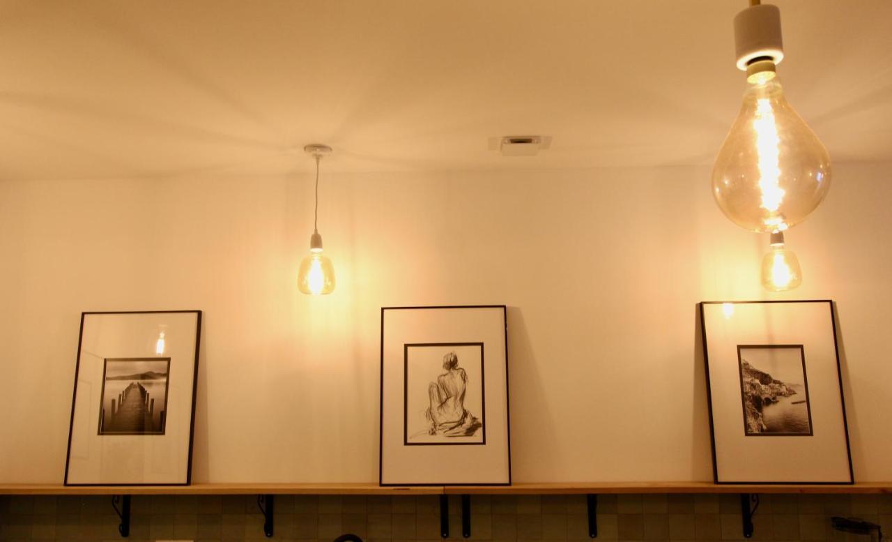 Chic And Nenwly Renovated - Location * Marseille