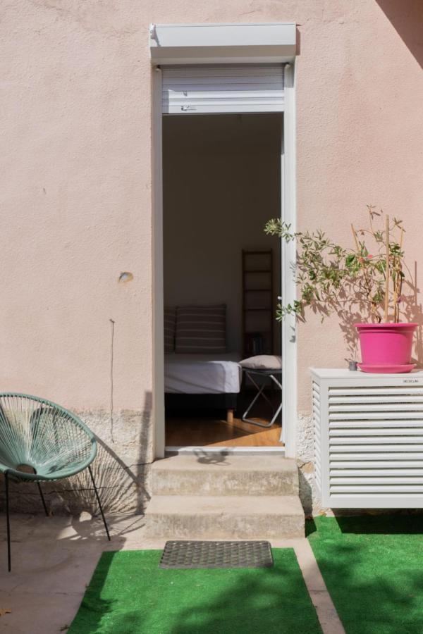 Guest house Le Petit Nid Des Chutes Lavies Marseille