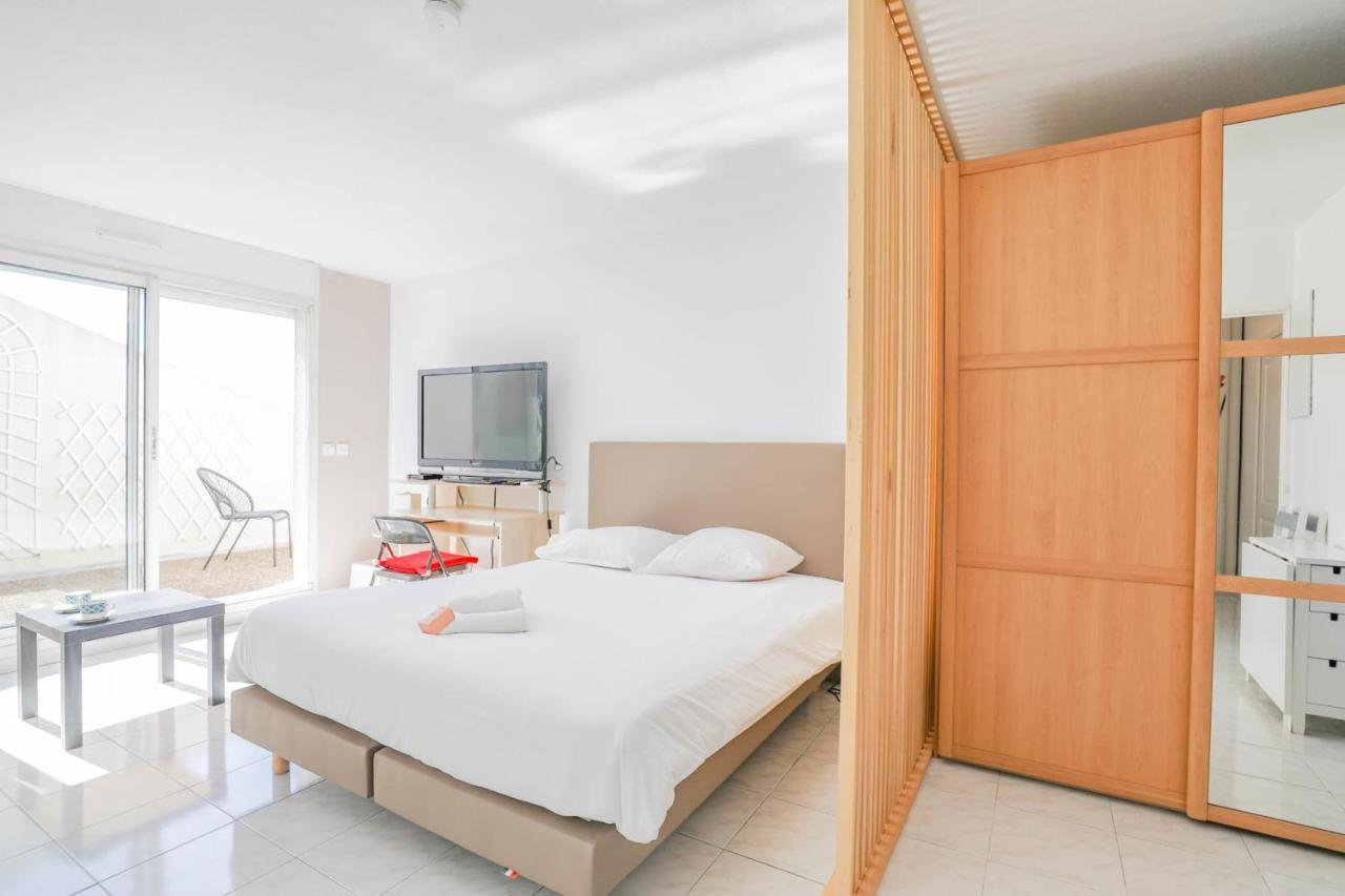 Appartement Studio Avec Terrasse Vue Mer Et Climatisation