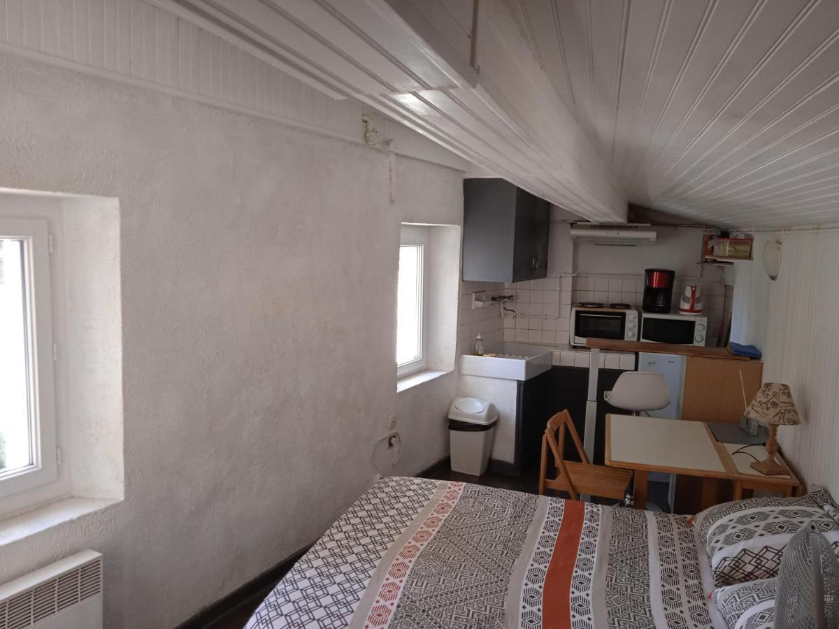 Le Nid D'oiseau De St Victor / St Victor's Bird's Nest Apartment Marseille