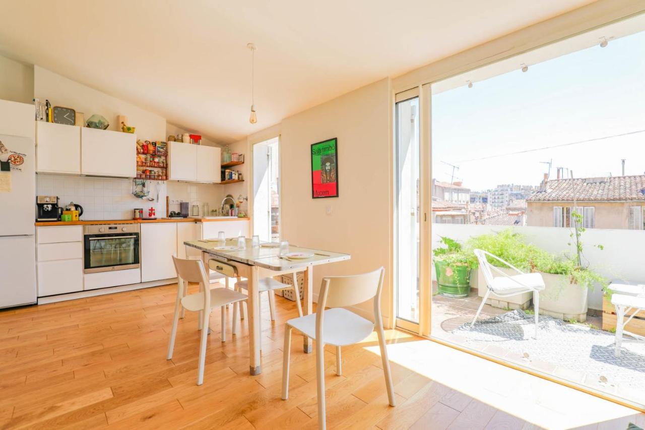 Apartment Le Chave - 1 Ch Terrasse Et Climatisation Marseilles
