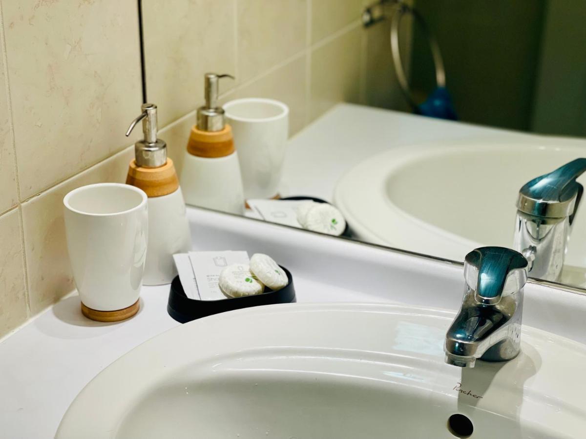 Jaccuzi Entre Mer Et Calanques En Familiale Căn hộ