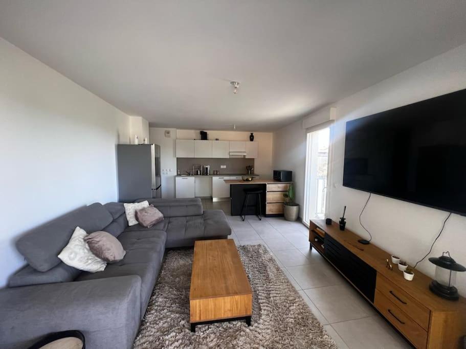 T3 Cosy, Neuf Et Ensoleille Apartment *