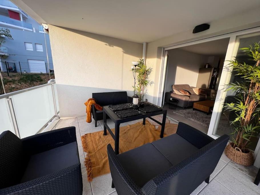 Apartment T3 Cosy, Neuf Et Ensoleille