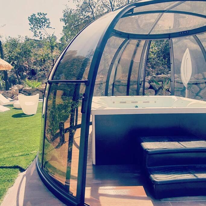 Nhà nghỉ La Bonne Etoile ! Romantique ! Jacuzzi Et Piscine Marseille