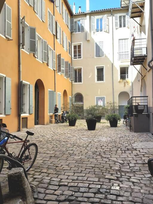 Apartment Le Loft De Vos Reves Le Panier, Vieux Port, 4 Per 90m2 Clim Marseille