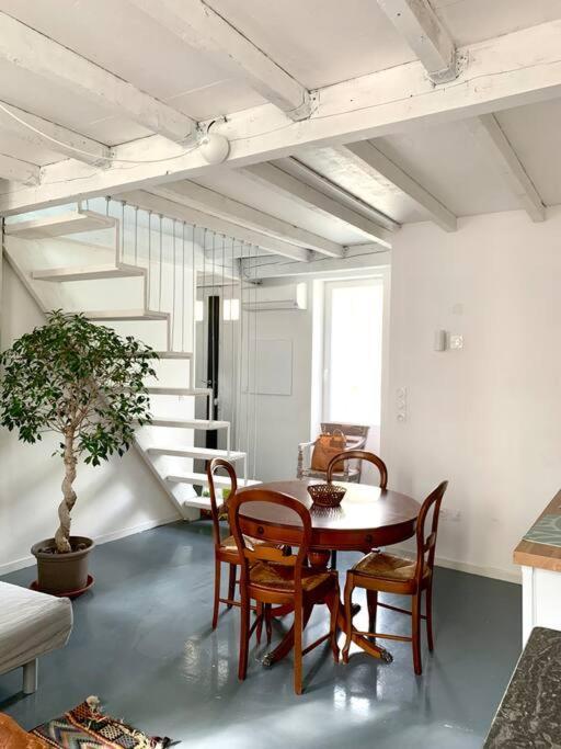 Appartement Charmant Duplex Avec Balcon