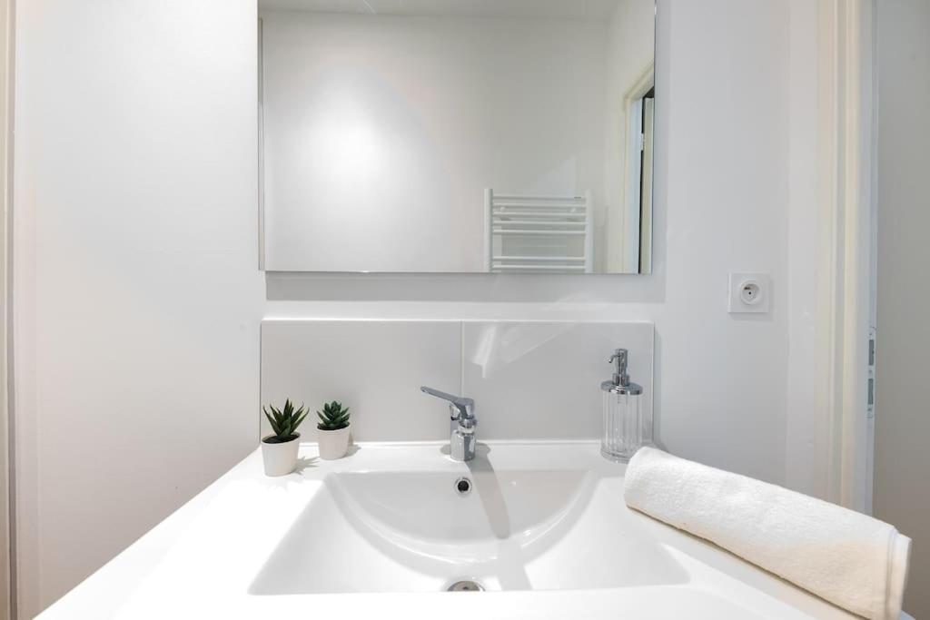 Apartment 10can Vieux Port - 6 Pers Max *