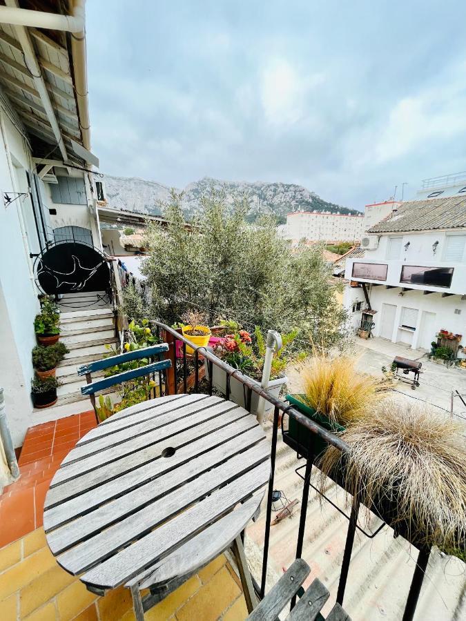 Appartement Duplex Bord De La Madrague Marseilles