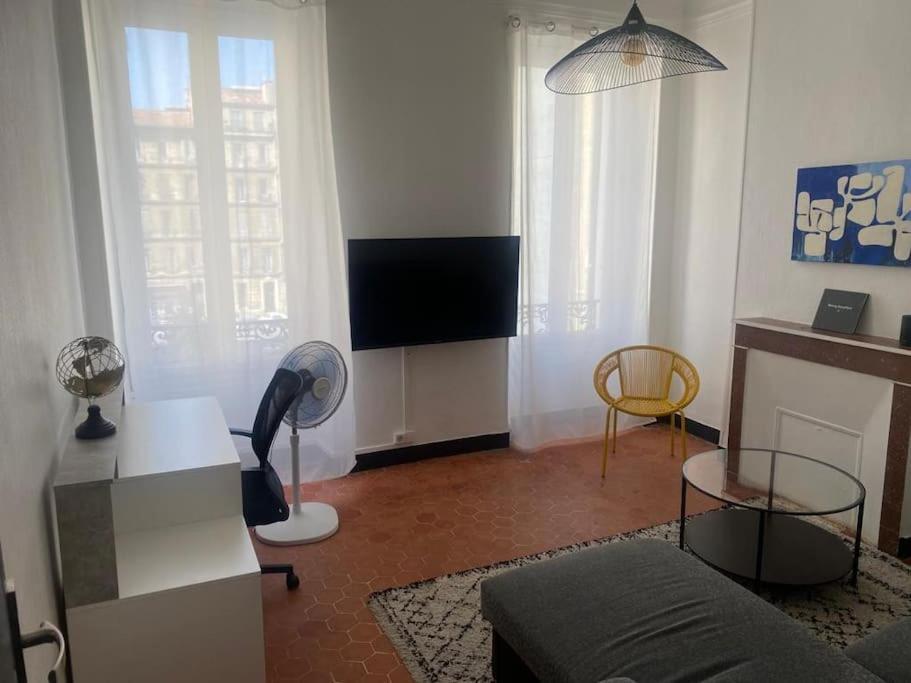 Apartment {o Petits Docks} * Proche Centre