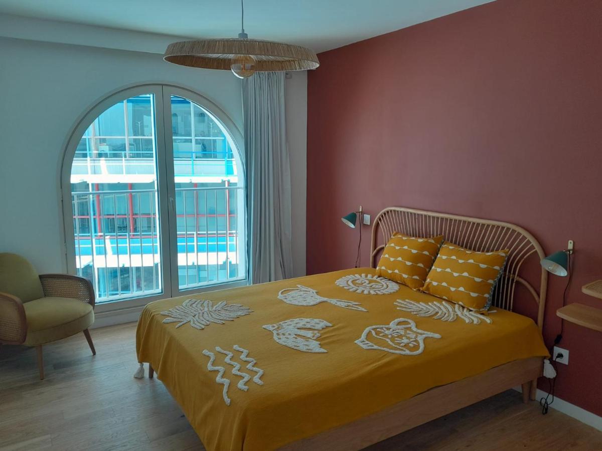 Porte Bleue Apartment *