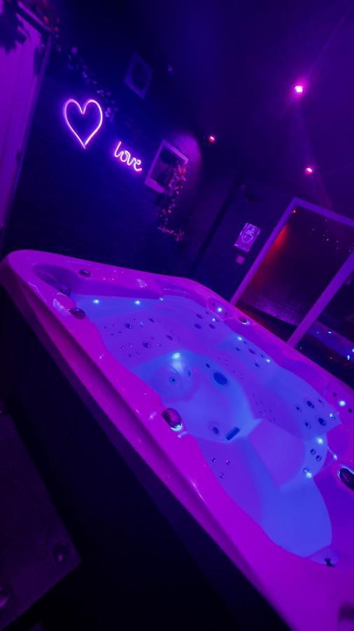Avec Jacuzzi, Et Terrasse Appartement Marseilles