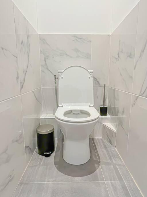 Le Rome -hyper Centre 3 Chambres Climatises Apartment