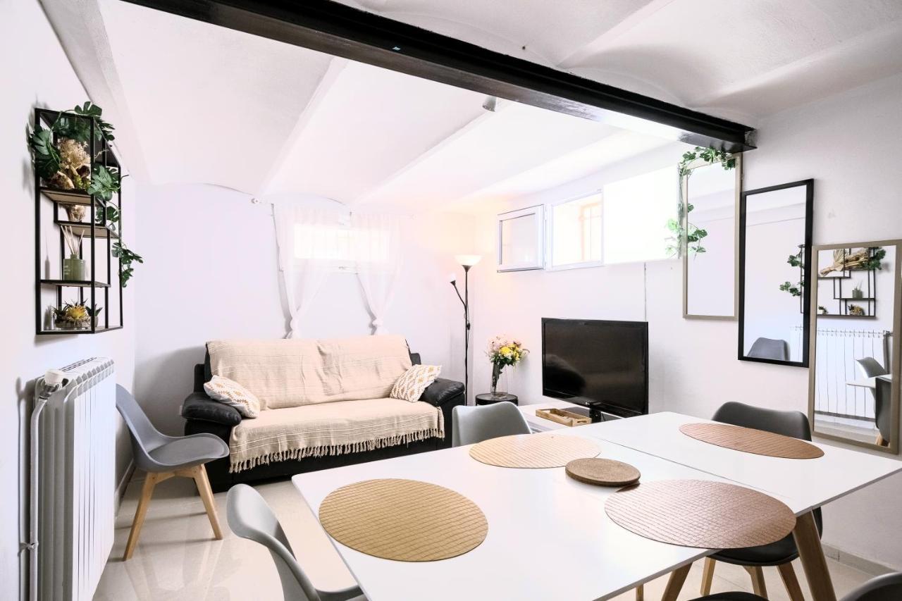 Villa Avec Piscine Et 3 Logements Ideale Groupe Marselha