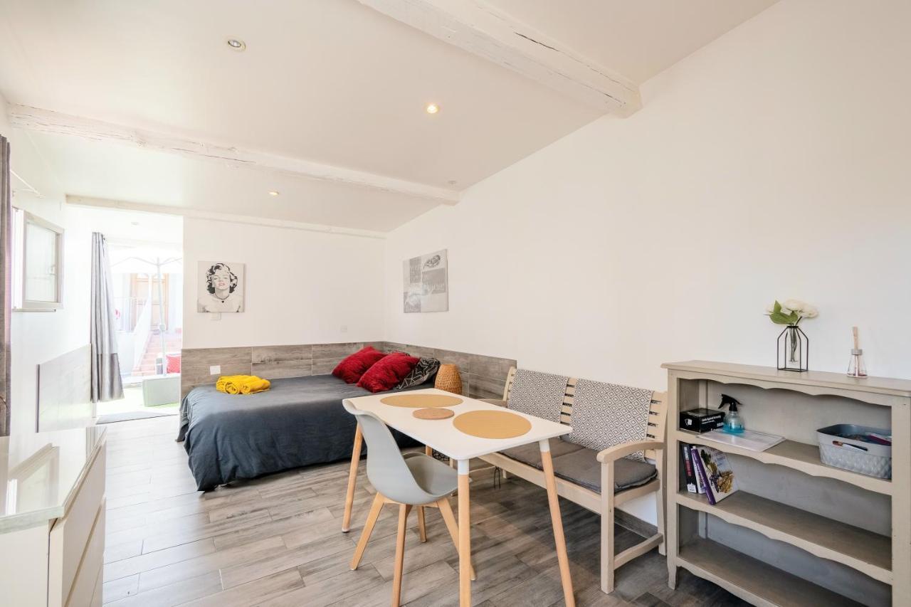 Villa Avec Piscine Et 3 Logements Ideale Groupe Casa de férias *