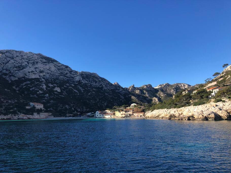 T2 Calme , Climatise Et Piscine Privee Apartment *